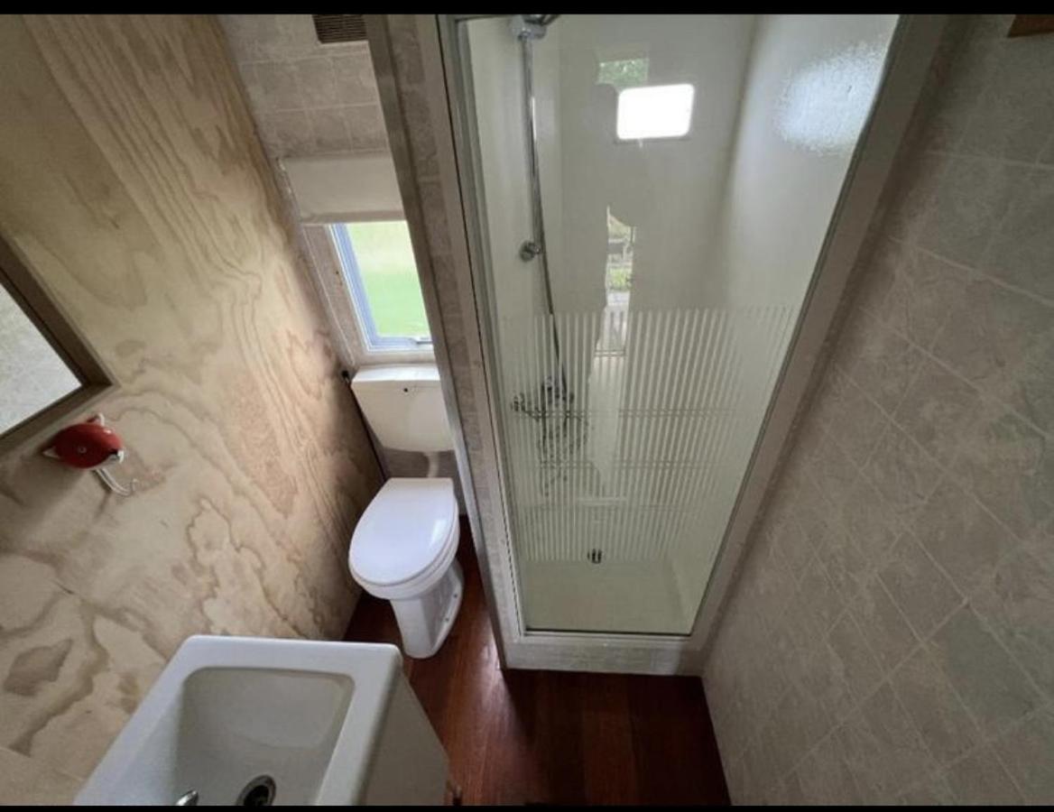 Отель Tiny House In De Wei Хльтен Экстерьер фото